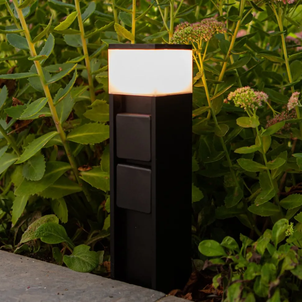 LED sokkellamp Mains met stopcontacten