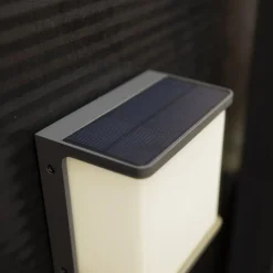 LED solar wandlamp Doblo met sensor, breedte 15cm