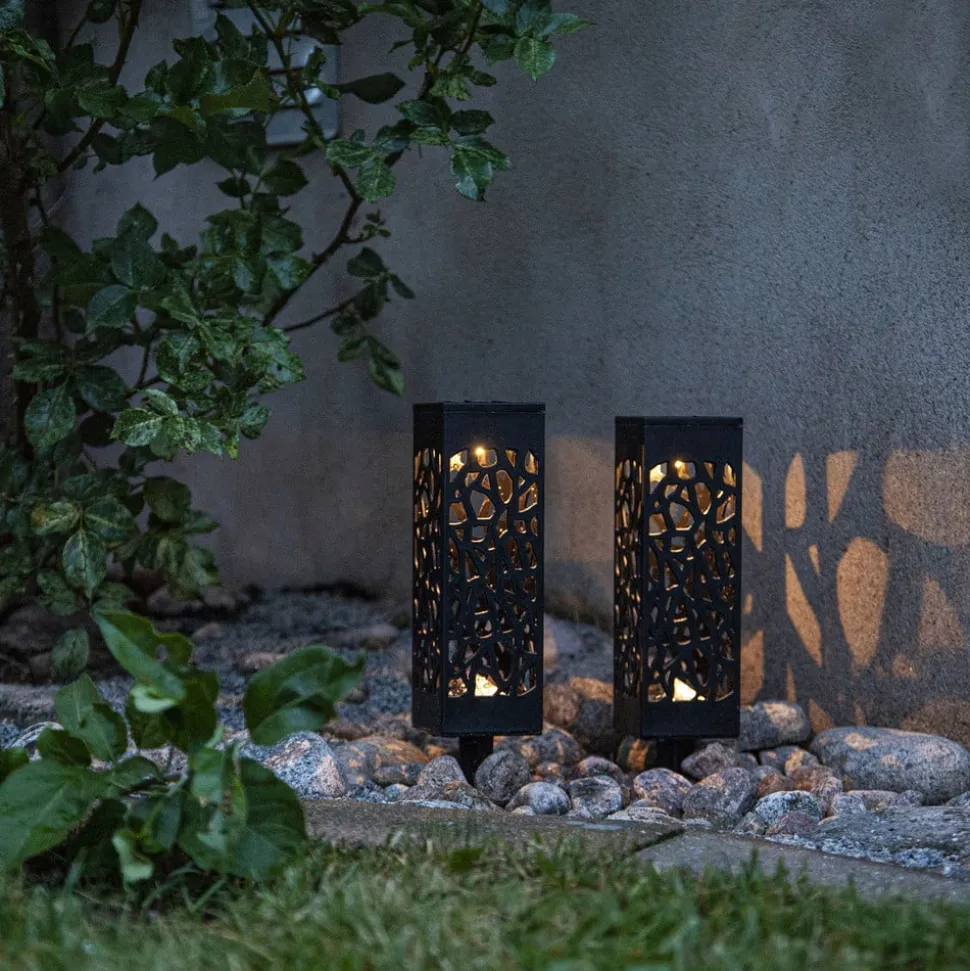 LED solar-sfeerlamp Izola met aardspies 2 per set