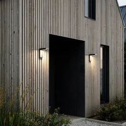 LED solar-wandlamp Alya met bewegingssensor