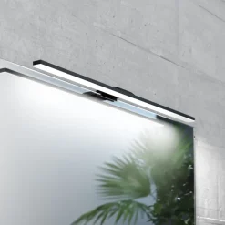 LED spiegellamp Triga IP44 zwart 60cm, 4.000K