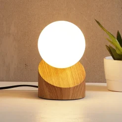 LED tafellamp Alisa met voet in houten optiek