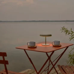 LED tafellamp op zonne-energie Elmer, groen, metaal, IP44