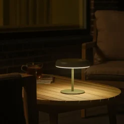 LED tafellamp op zonne-energie Elmer, groen, metaal, IP44