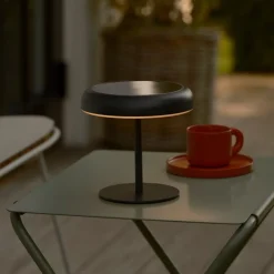 LED tafellamp op zonne-energie Elmer, zwart, metaal, IP44