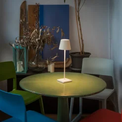 LED tafellamp Toc met USB-lader, IP54, wit