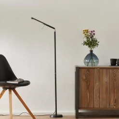 LED vloerlamp Filigran, zwart, dimbaar, verstelbaar