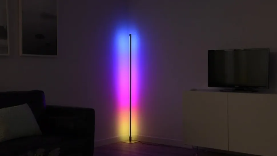 LED vloerlamp Henry, afstandsbedienbaar RGB/CCT