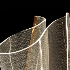 LED vloerlamp Velos, roségoud, organisch gevormd