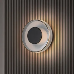 LED wandlamp Celeste, zwart/chroom, Ø 22 cm glas dimbaar