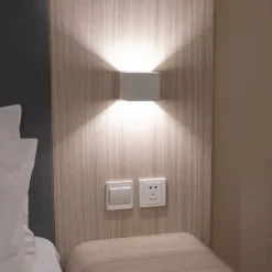 LED wandlamp Cube accu, magnetisch, wit