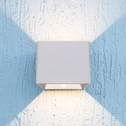 LED wandlamp Cube accu, magnetisch, wit