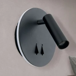 LED wandlamp Lenny met 2 lichtbronnen, zwart