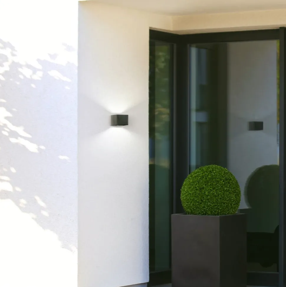 LED wandlamp Magnetics, zwart, USB, bewegingsmelder