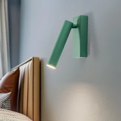 LED wandlamp Rulo, groen, staal, 3000 K