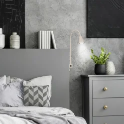 LED wandlamp Tuso, beige, montage op bed, metaal, flexibele arm