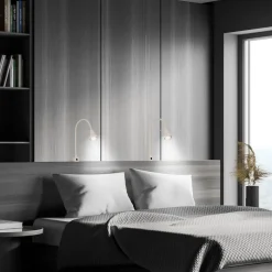 LED wandlamp Tuso, beige, montage op bed, metaal, flexibele arm