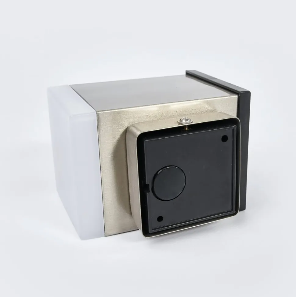 LED wandlamp Tyson hoekig gesatineerd