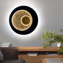 LED wandlamp Urano, elegant ontwerp
