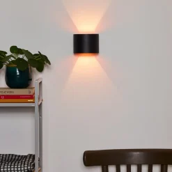 LED wandlamp Xio, breedte 13 cm, zwart