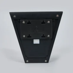 LED wandlamp Yago op zonne-energie, kap mat