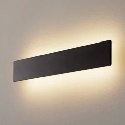 LED wandlamp Zig Zag zwart, breedte 53 cm
