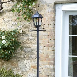 LED-buitenlamp Victoriana 365, zwart, 206 cm, IP44