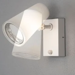 LED-buitenwandspot Fano met bewegingsmelder