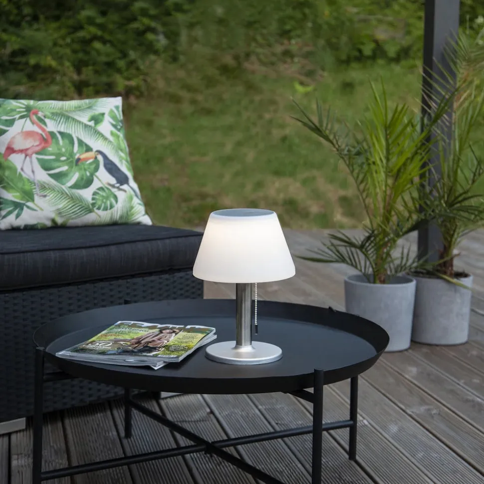 LED-solar-tafellamp Solia met trekschakelaar