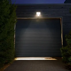 LEDVANCE Endura Pro Flood Sensor LED Spot 15W wit