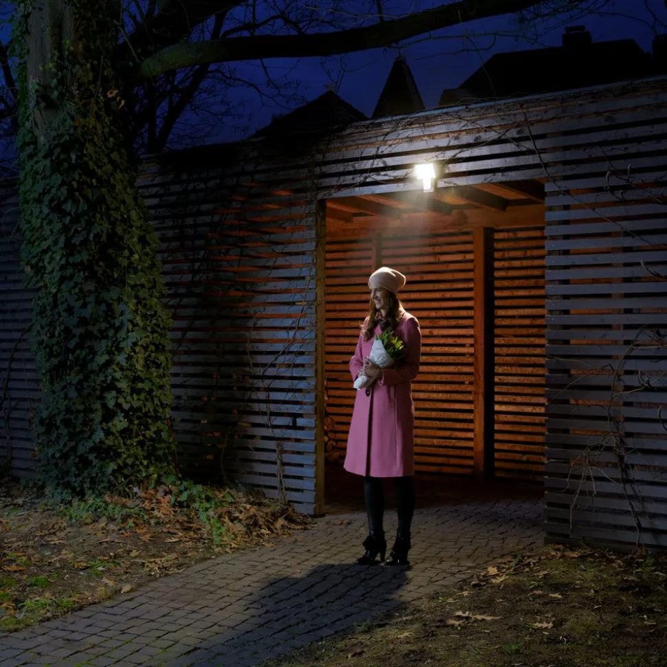 LEDVANCE Endura Pro Flood Sensor LED Spot 15W wit