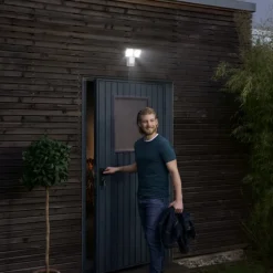 LEDVANCE Endura Pro Spot Sensor LED spot 16W wit