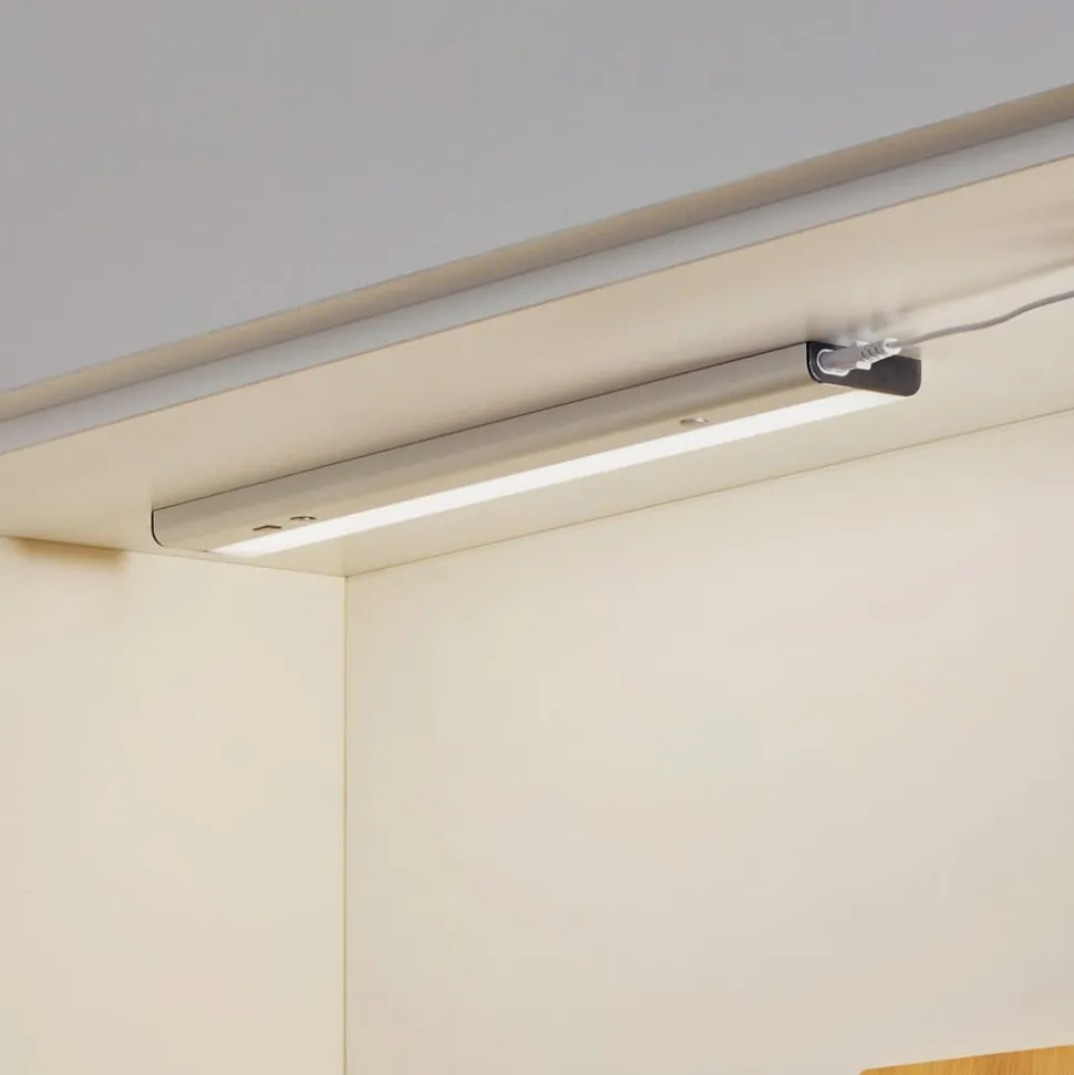 LEDVANCE Linear Flat onderbouwlamp 3.000K sensor