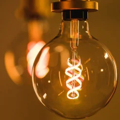 LEDVANCE SMART+ WiFi filament Globe RGBW E27 4,5W