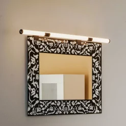 Lindby Arwyn LED spiegellamp, zwart