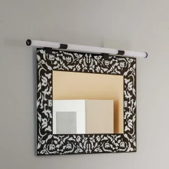 Lindby Arwyn LED spiegellamp, zwart