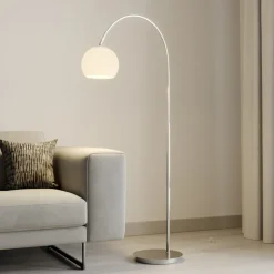 Lindby booglamp Cynthia, nikkelkleurig, glas, 140 cm, E27