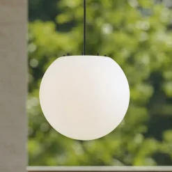 Lindby buiten hanglamp Alea, wit, kunststof, Ø 38 cm