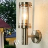 Lindby buitenwandlamp Djori, sensor, aluminiumkleurig, E27
