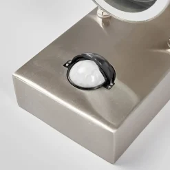 Lindby buitenwandlamp Eyrin, hoogte 22 cm, roestvrij staal, sensor