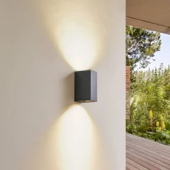 Lindby buitenwandlamp Fijona, donkergroen, aluminium, hoogte 15 cm