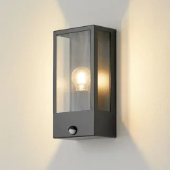 Lindby buitenwandlamp Ilana, zwart, sensor, IP44, E27
