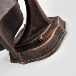 Lindby buitenwandlamp Lamina, fitting boven, lantaarn, E27