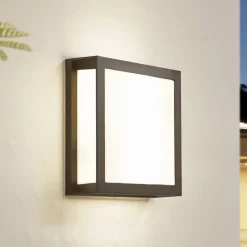 Lindby buitenwandlamp Sivana, zwart, aluminium, 26 cm x 26 cm