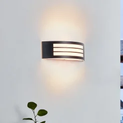 Lindby buitenwandlamp Vimal, E27, 32 cm, zwart, aluminium