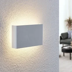 Lindby Dilip wandlamp van staal, wit