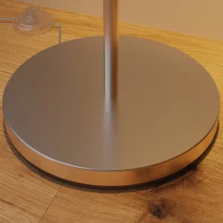 Lindby Everly vloerlamp met stoffen kap