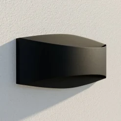 Lindby Evric LED buiten wandlamp, breedte 25,4 cm