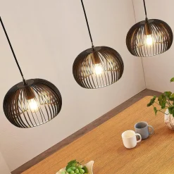 Lindby hanglamp Jusra, zwart, metaal, 3-lamps, 99cm