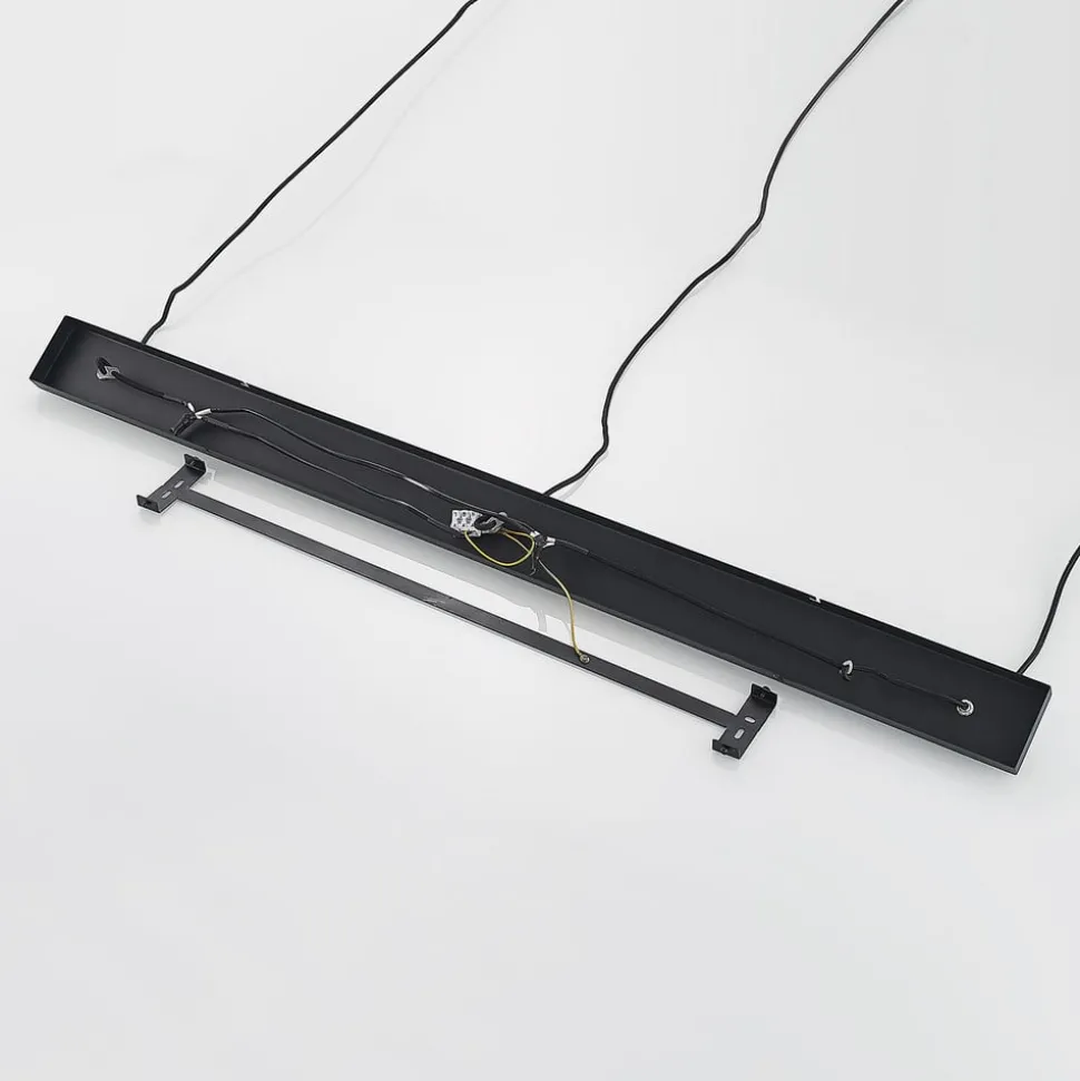 Lindby hanglamp Tarjei, 146 cm lang, zwart/goud, metaal